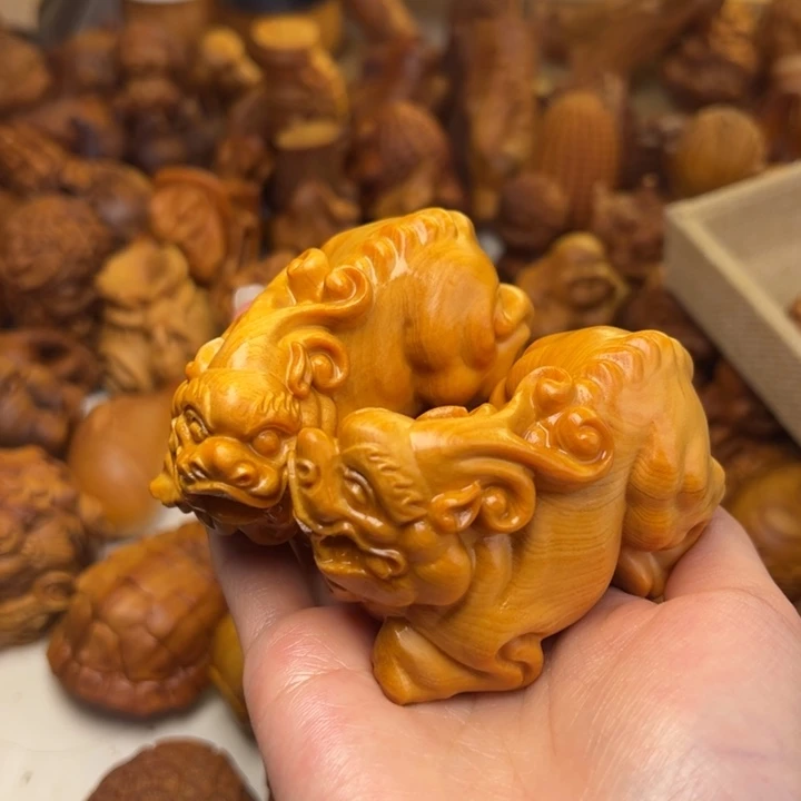 柏木（崖柏）独角貔貅