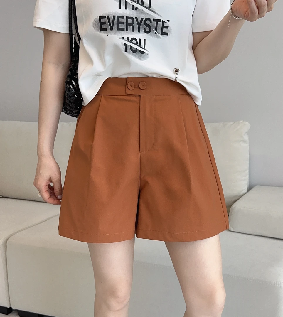 女士精品时尚短裤25118