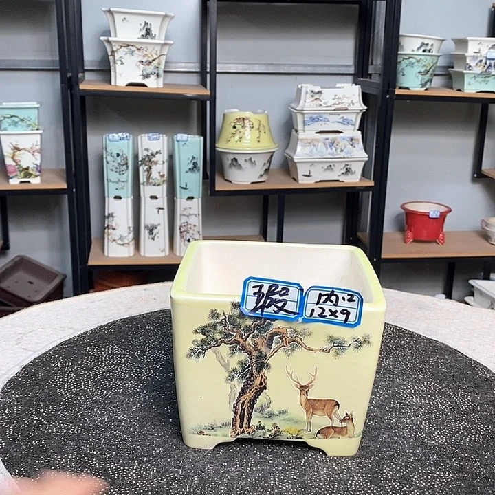 紫砂的花盆很漂亮9