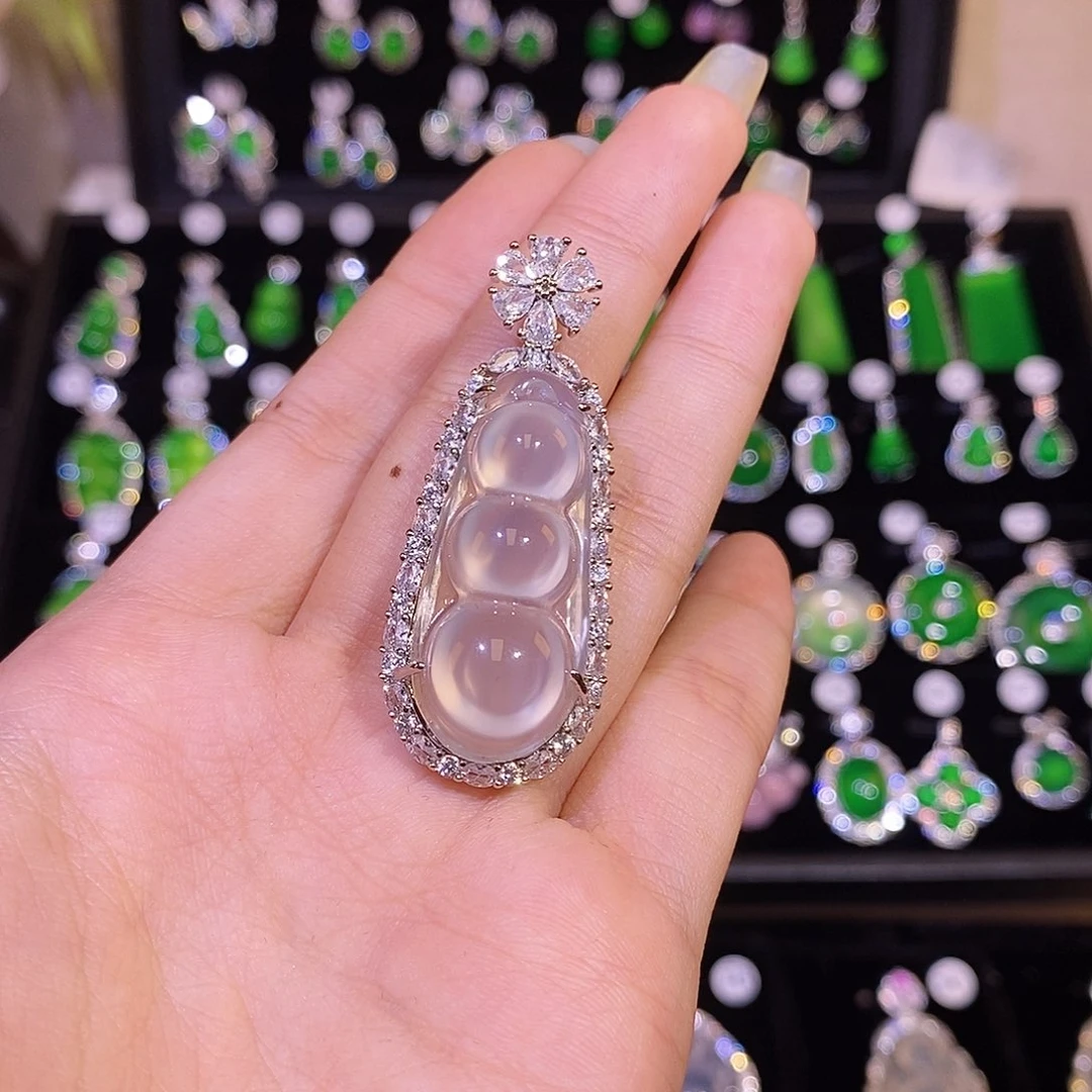 玛瑙/玉髓颈饰合金