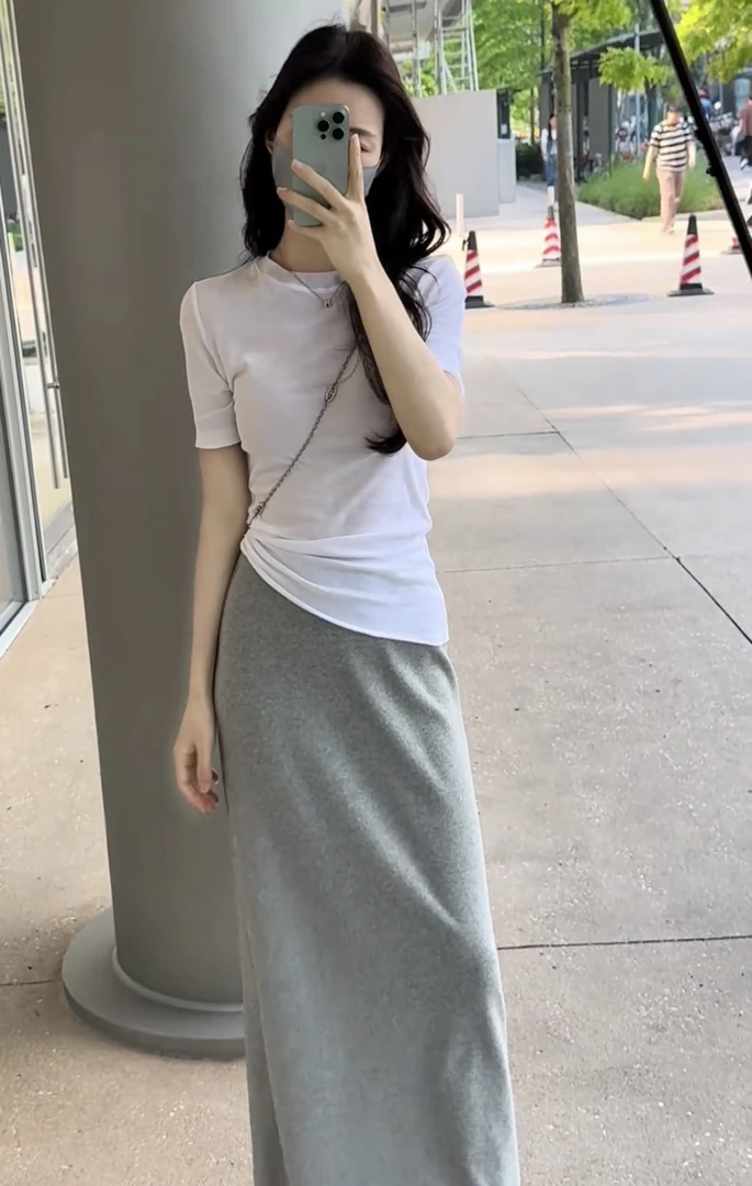 女装夏装套装2025新款爆款简约垂感慵懒感半裙+薄款冰丝T恤套装