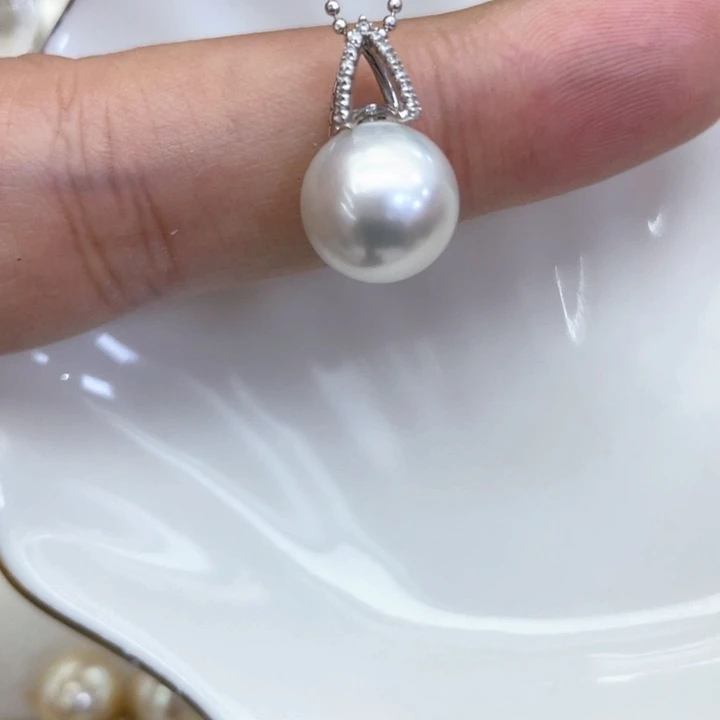 海水珍珠18K金镶嵌颈饰