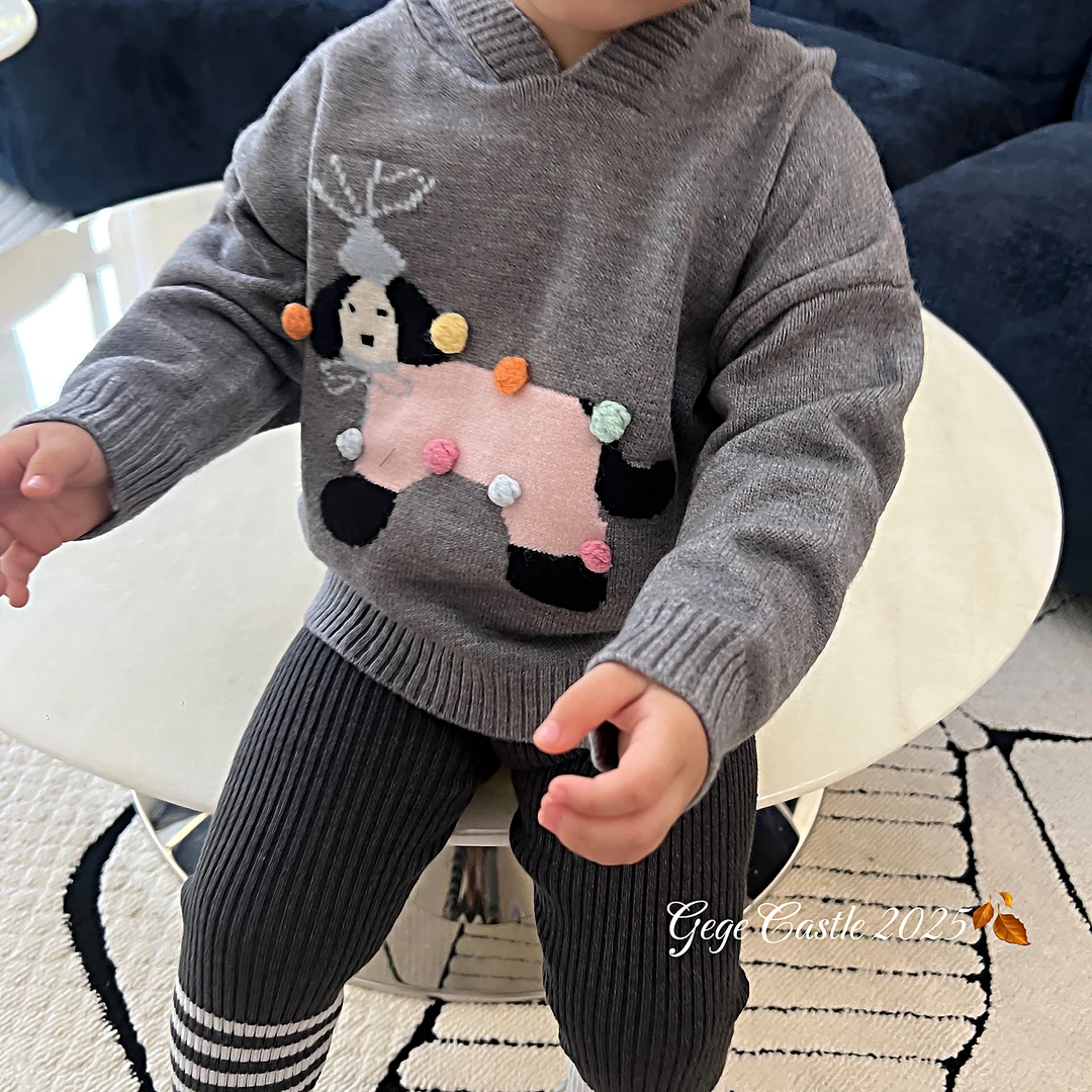 韩版童装2025新款秋季女童卡通连帽针织毛衣拼色毛线打底裤两件套