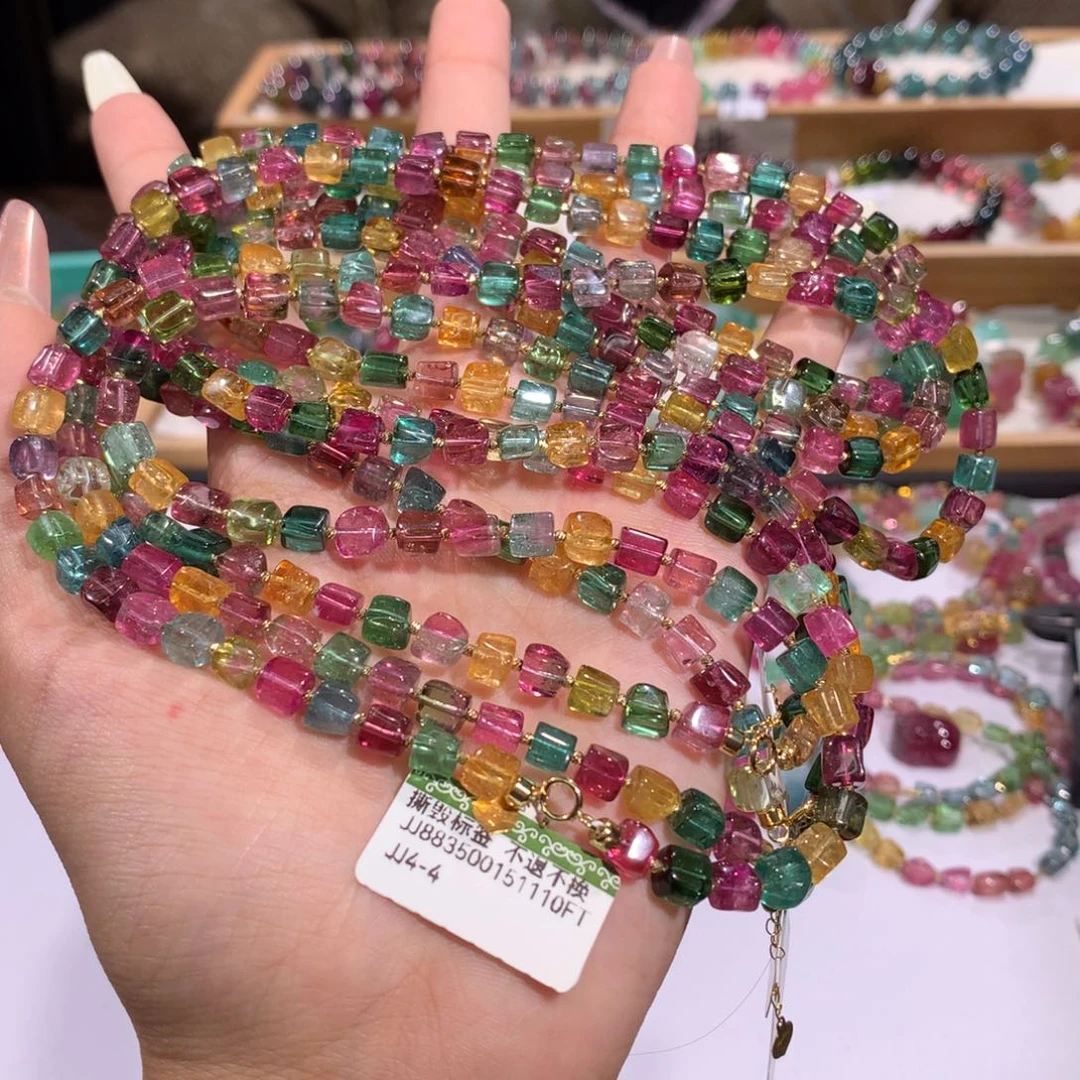 碧玺多样性发其一未镶嵌