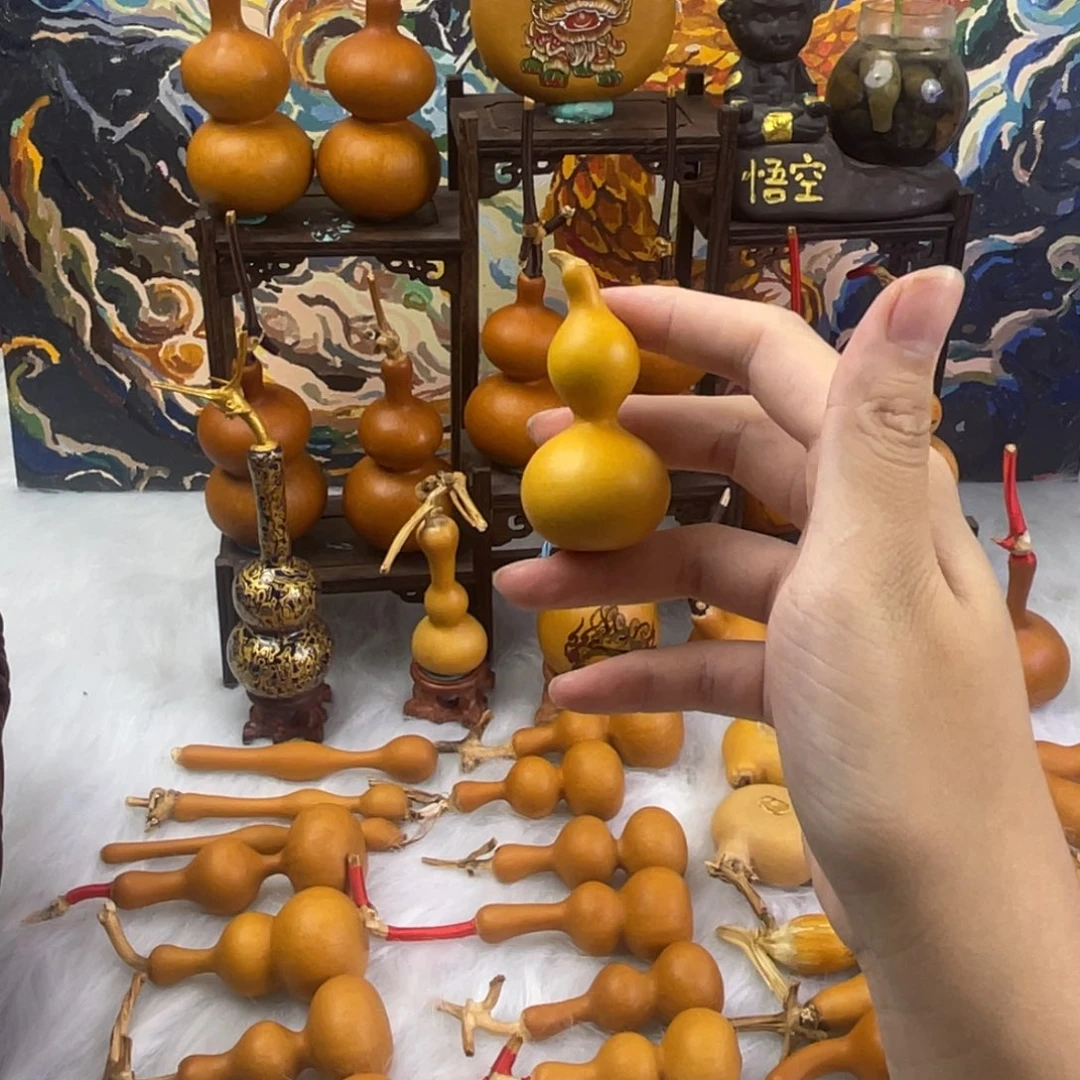 M***磊手把葫芦一一一一