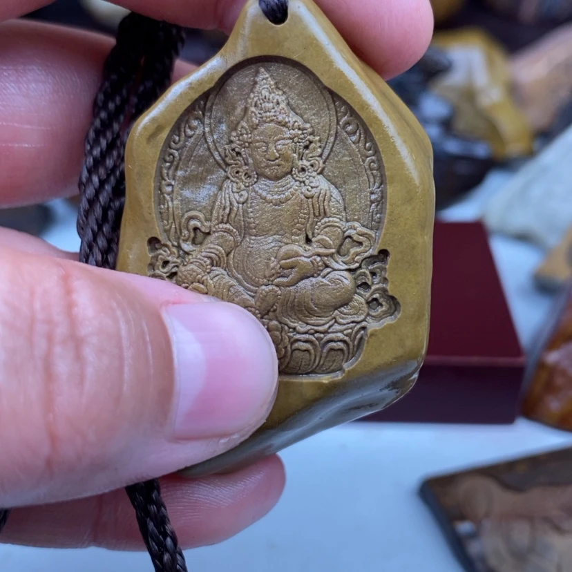 【闪购商品】原石雕刻手把件