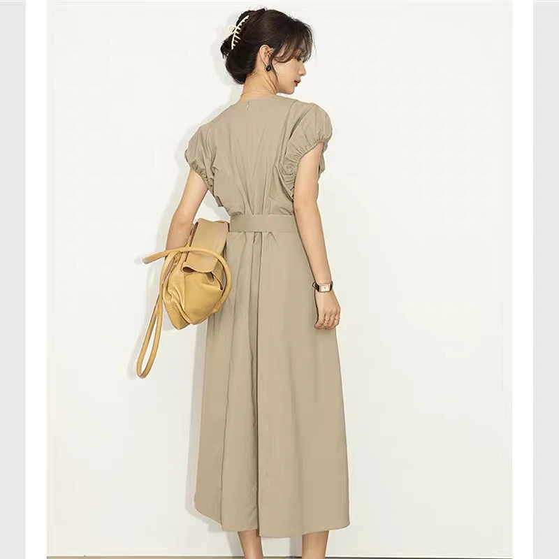 [特价清]设计感v领显瘦短袖连衣裙