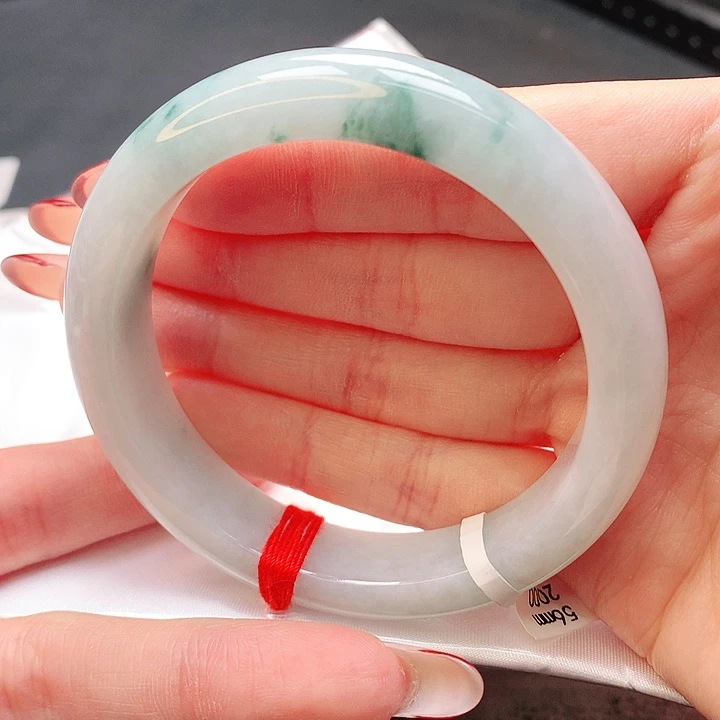 翡翠手镯未镶嵌56正圈