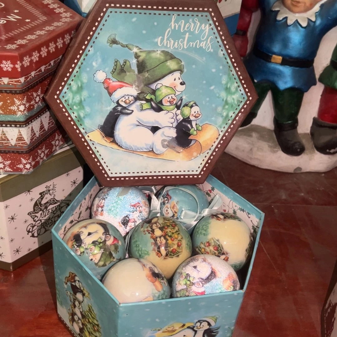 卡纸圣诞纸盒里面塑料泡沫球不退换默认微瑕