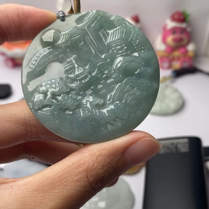 翡翠未镶嵌颈饰翡翠