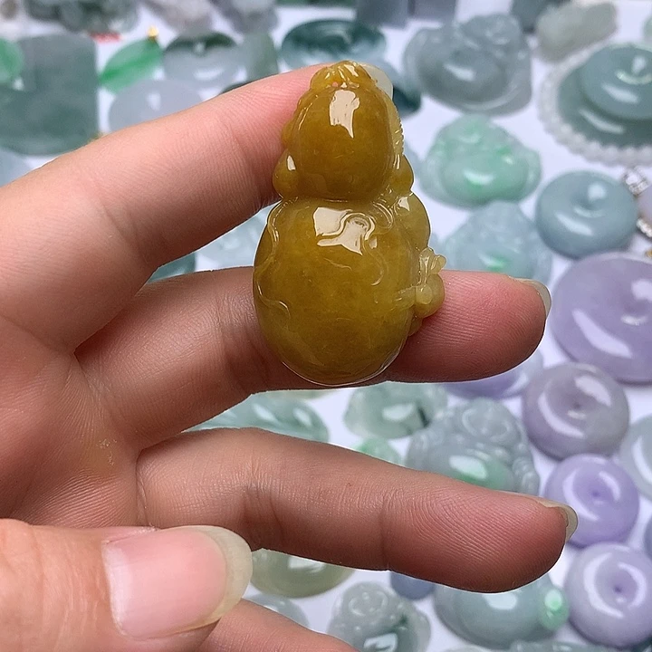 翡翠未镶嵌颈饰天然翡翠