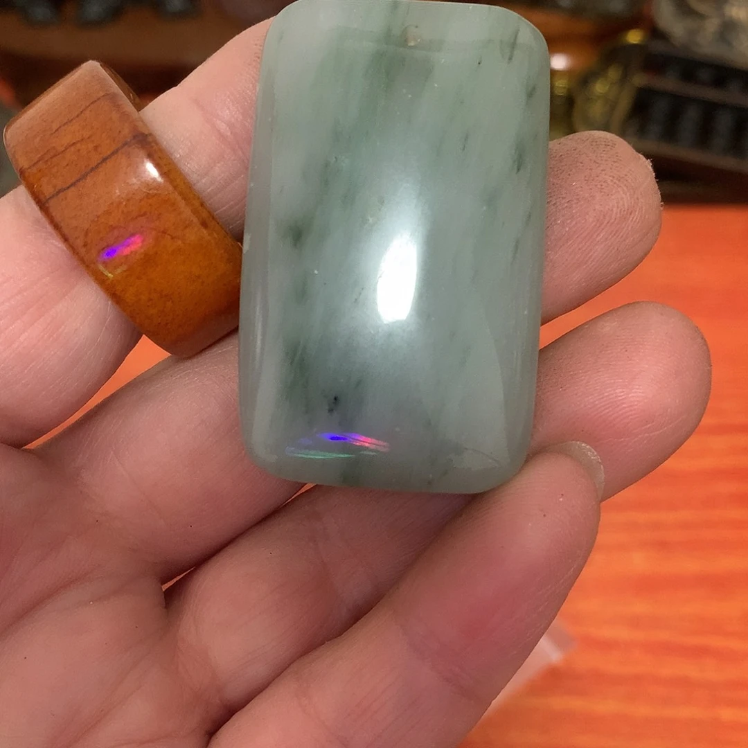 玛瑙/玉髓颈饰合金大**简