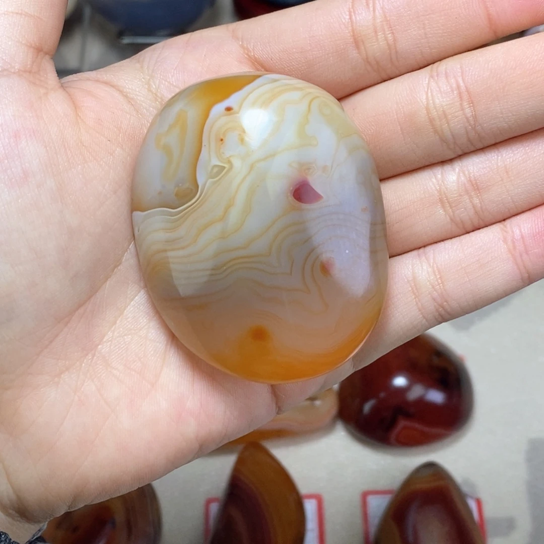 玛瑙/玉髓未镶嵌珠宝奇石