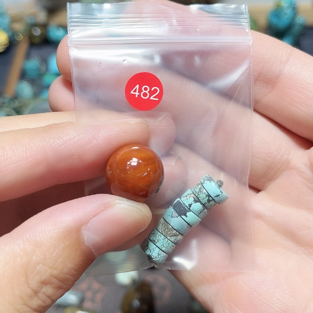 桥****玛瑙/玉髓未镶嵌圆珠桶珠老型手串！！