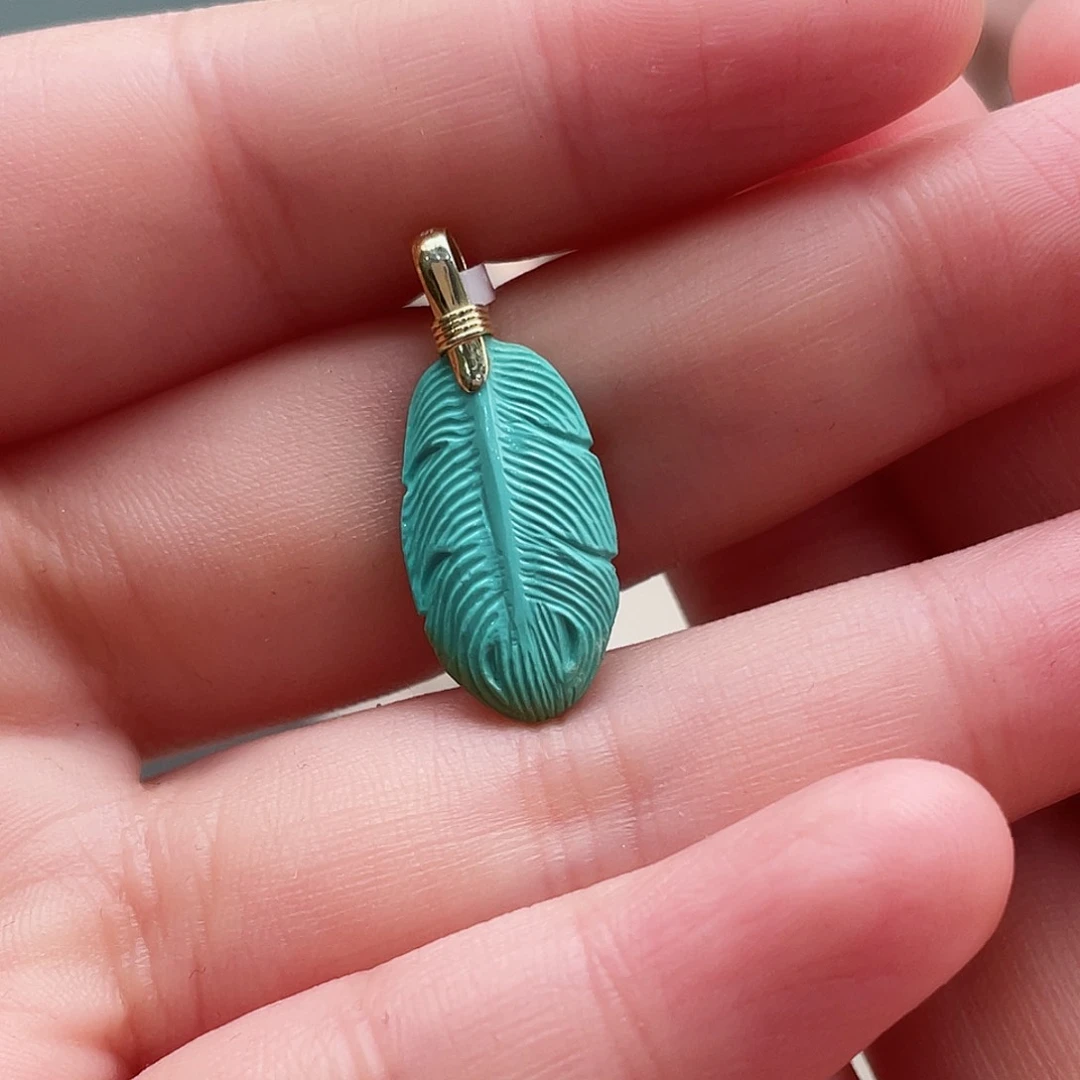 绿松石颈饰未镶嵌