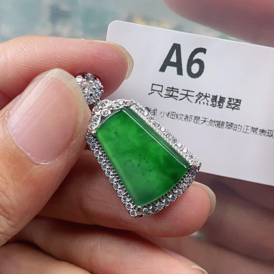 【闪购商品】颈饰未镶嵌翡翠