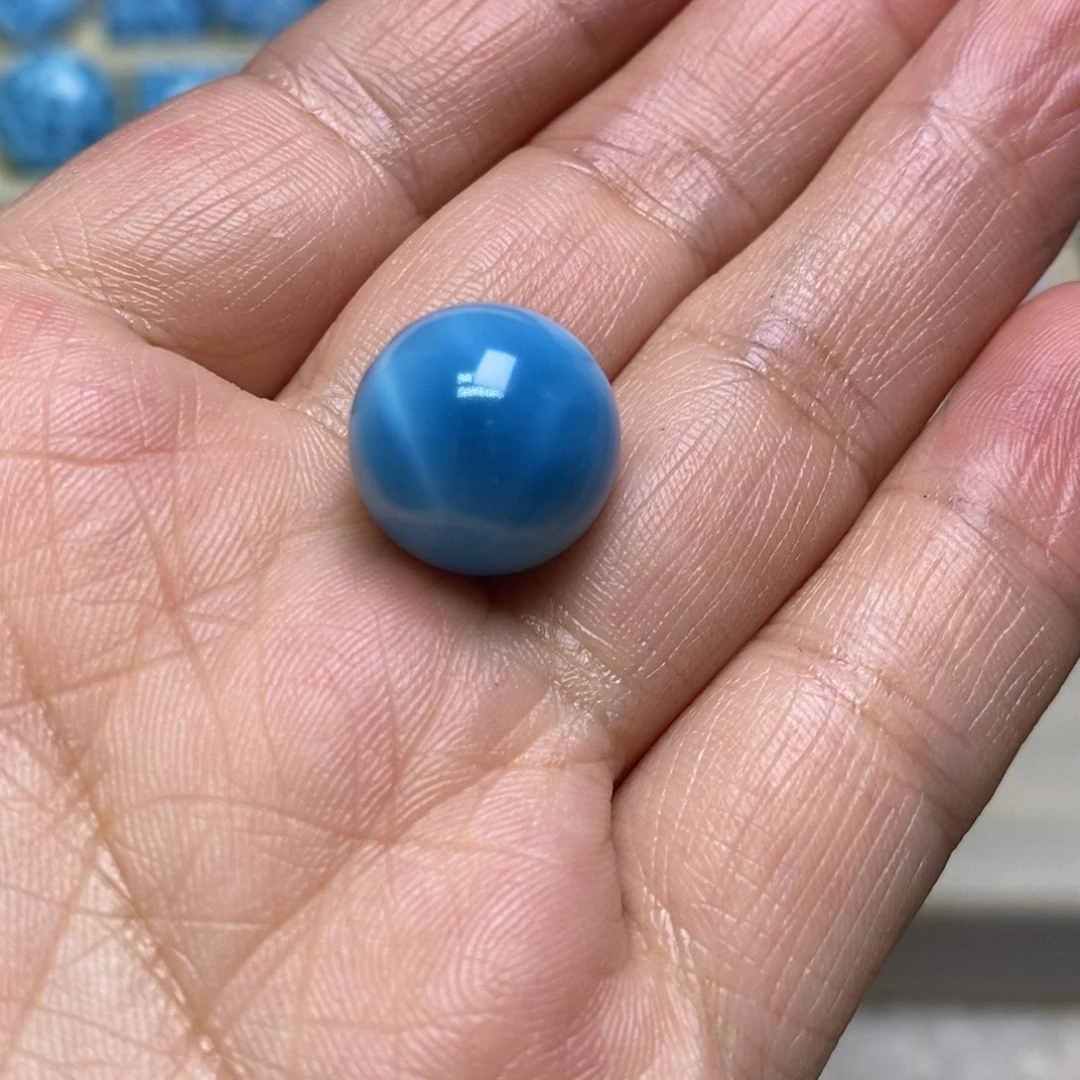 1***8针钠钙石（海纹石）未镶嵌颈饰