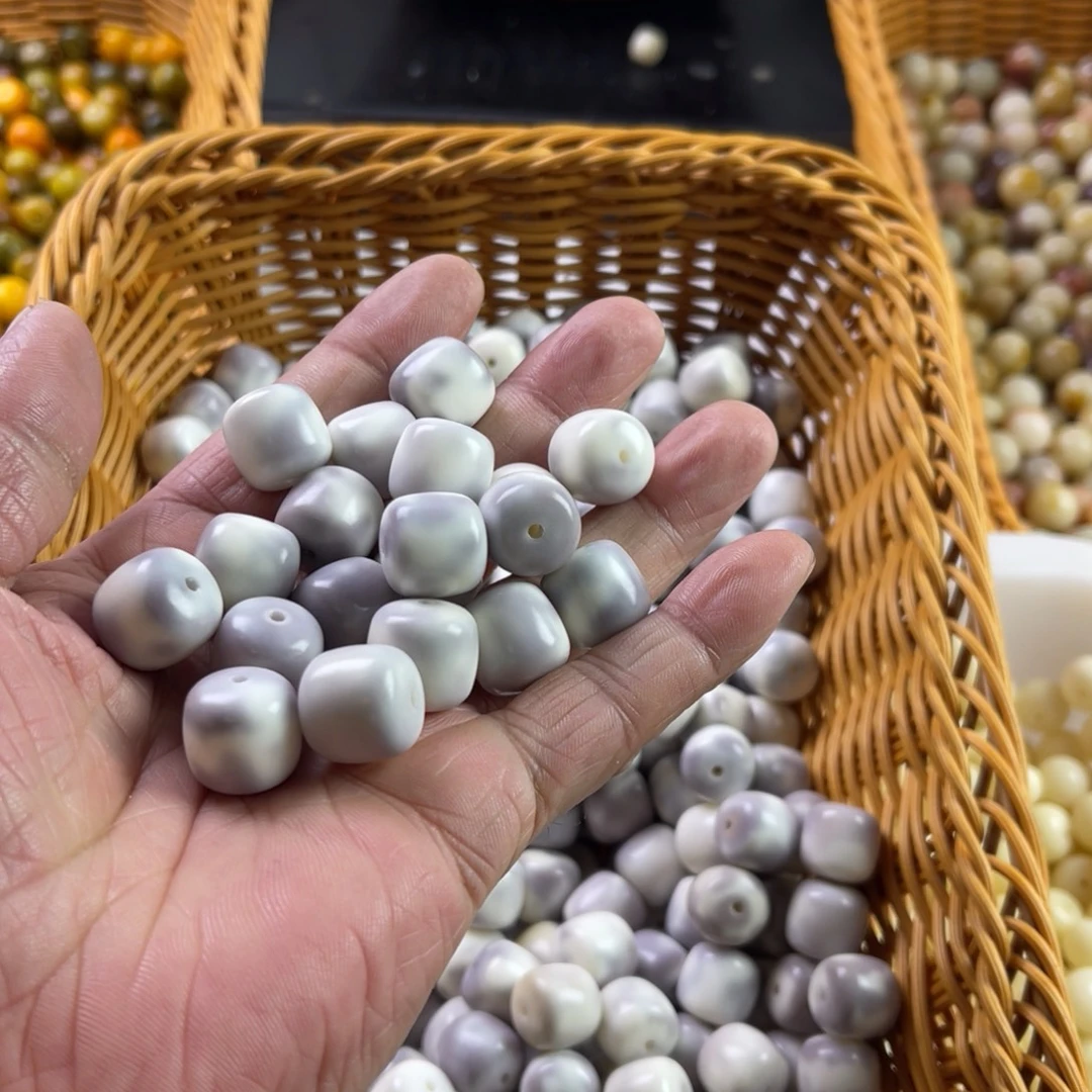 缺***c白玉菩提吊坠精品14干磨紫罗兰18颗