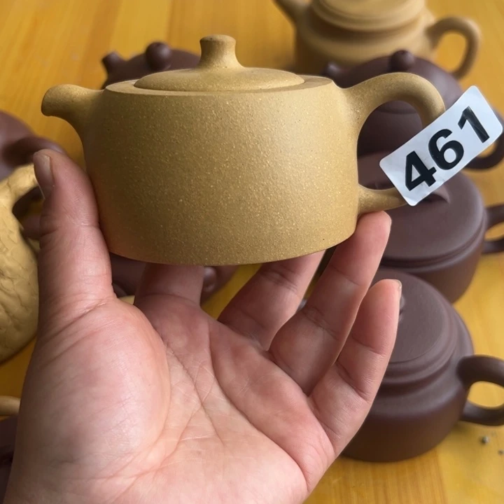 茶壶紫砂黄金段半手工200cc左右瑕疵