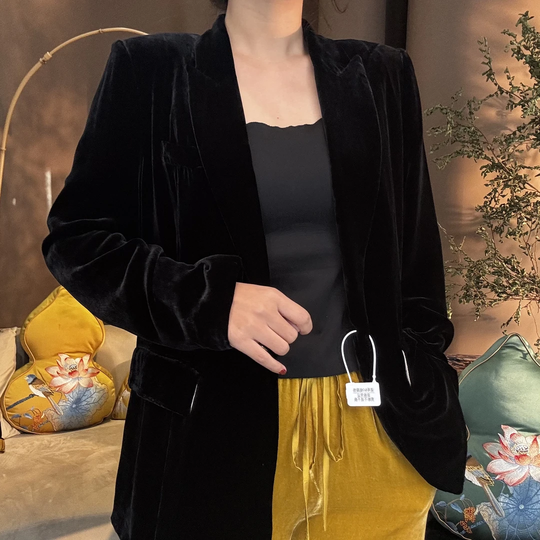 真丝丝绒休闲时尚款潮流大牌国际范西服外套.yy