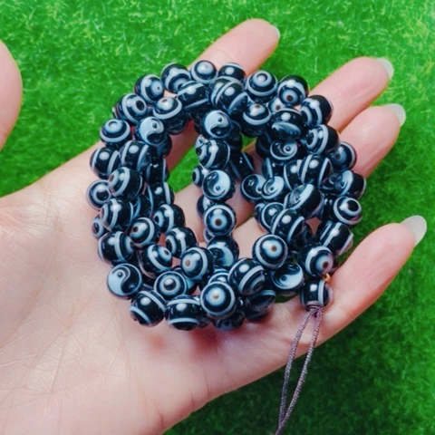 玛瑙/玉髓珠宝半成品未镶嵌佛*