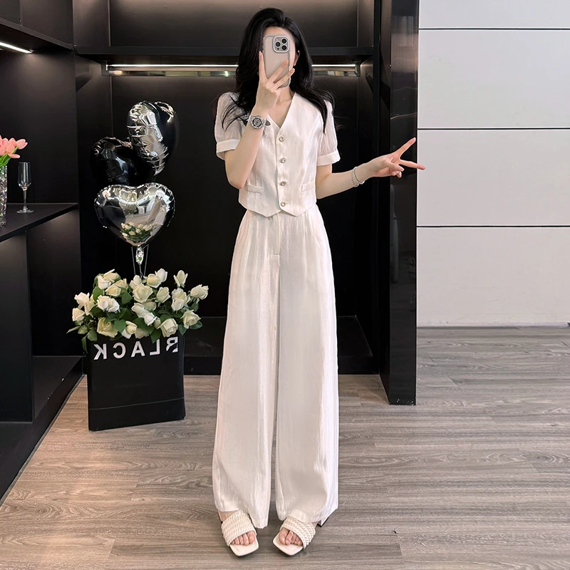 欧货休闲运动套装女2025新款夏季薄款时尚洋气v领短款短袖两件套