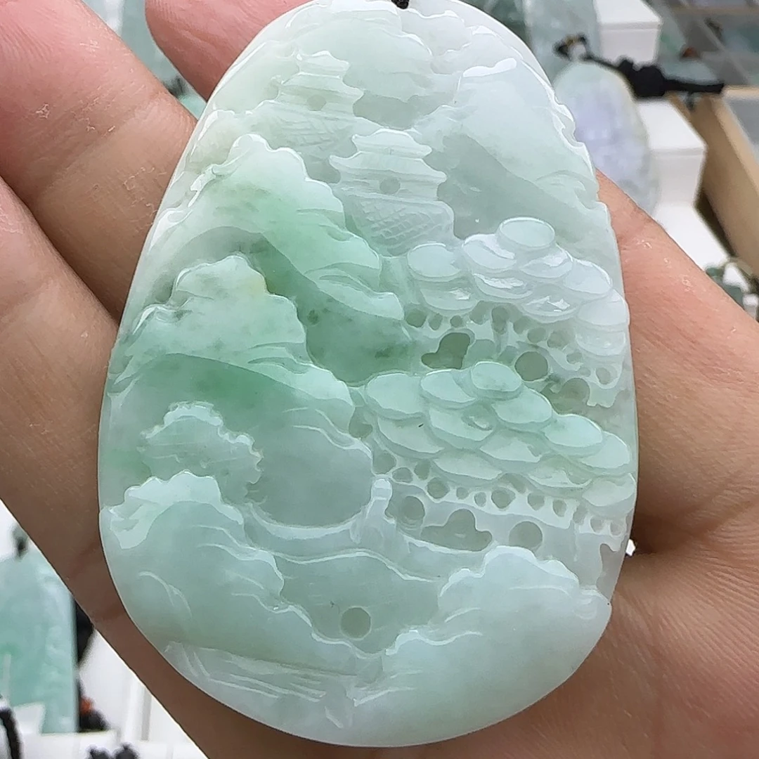 翡翠未镶嵌颈饰翡翠
