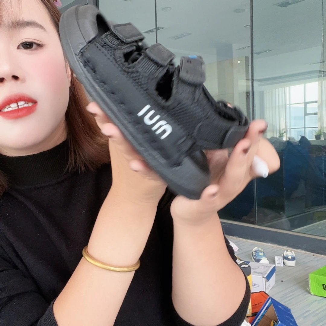 绵羊皮（革）黑色男女凉鞋16内长