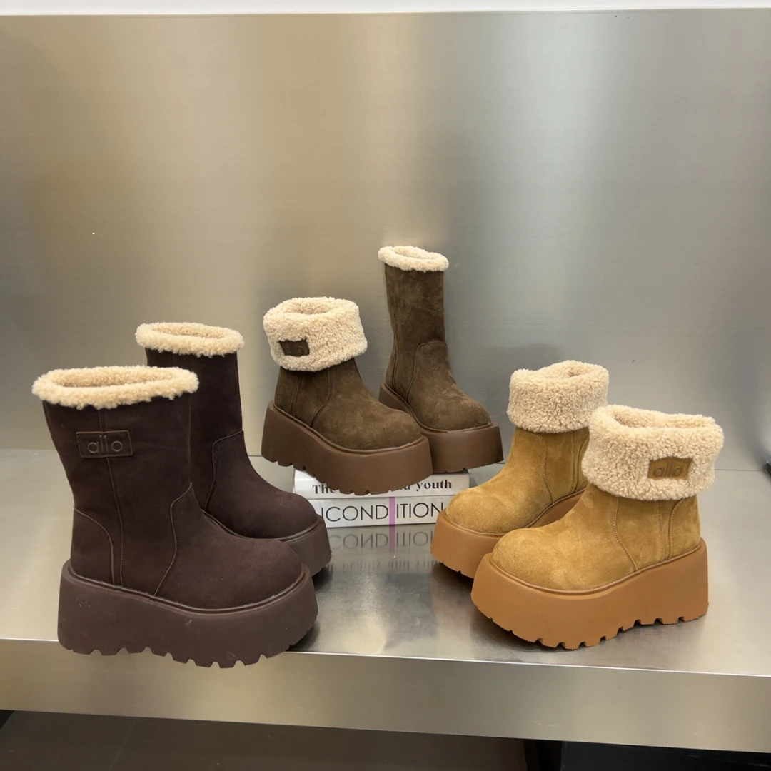 欧货磨砂皮翻领两穿厚底松糕短靴新款加绒雪地靴9008-8