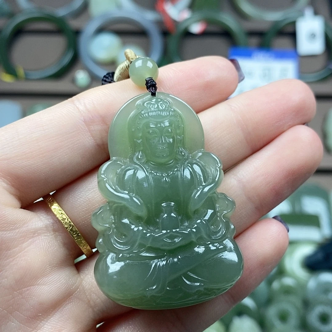 和田玉未镶嵌颈饰观音