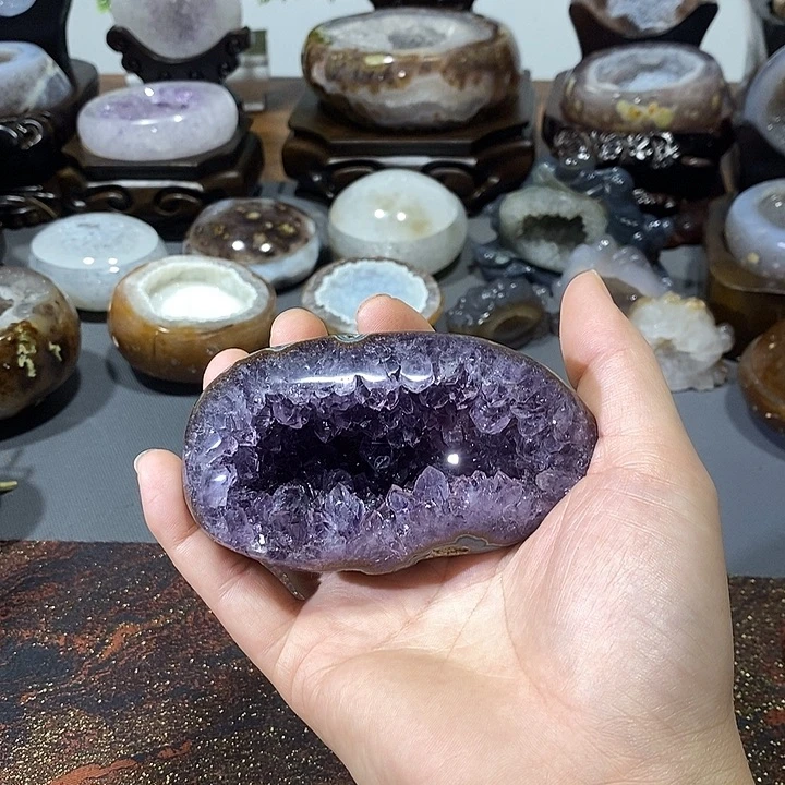 水晶摆件未镶嵌紫晶钱袋子