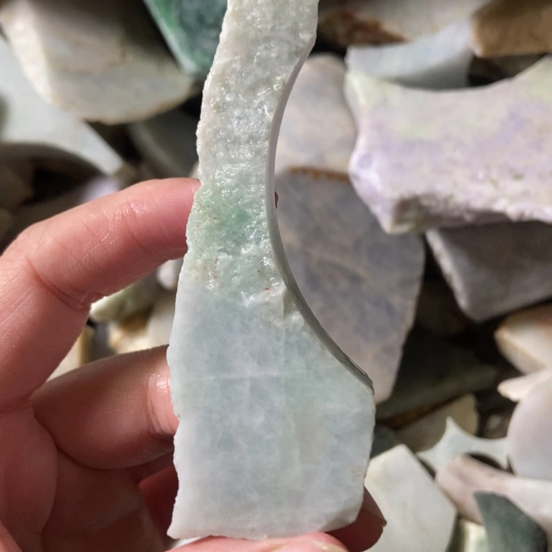 翡翠未镶嵌颈饰天然翡翠
