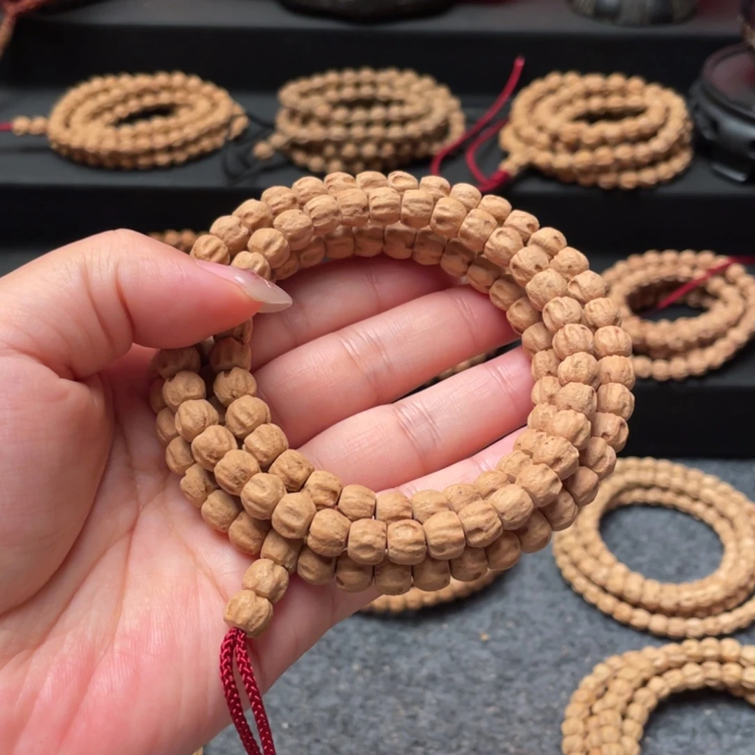 这***！柏香籽/百香籽吊坠