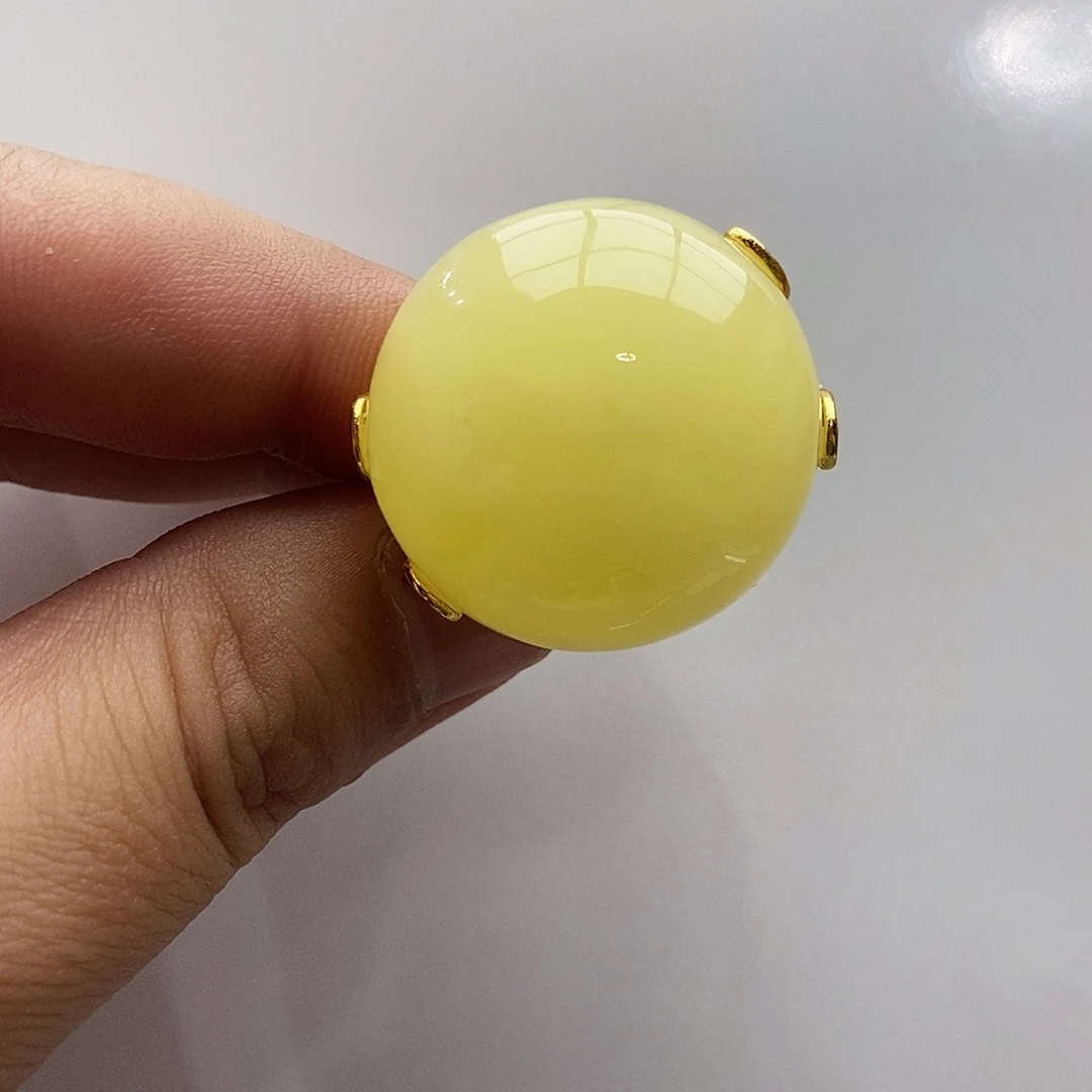 琥珀未镶嵌裸石戒指