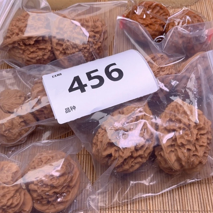 文玩核桃把件456号6对