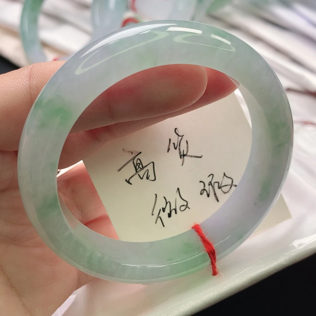 翡翠未镶嵌手镯缅甸52