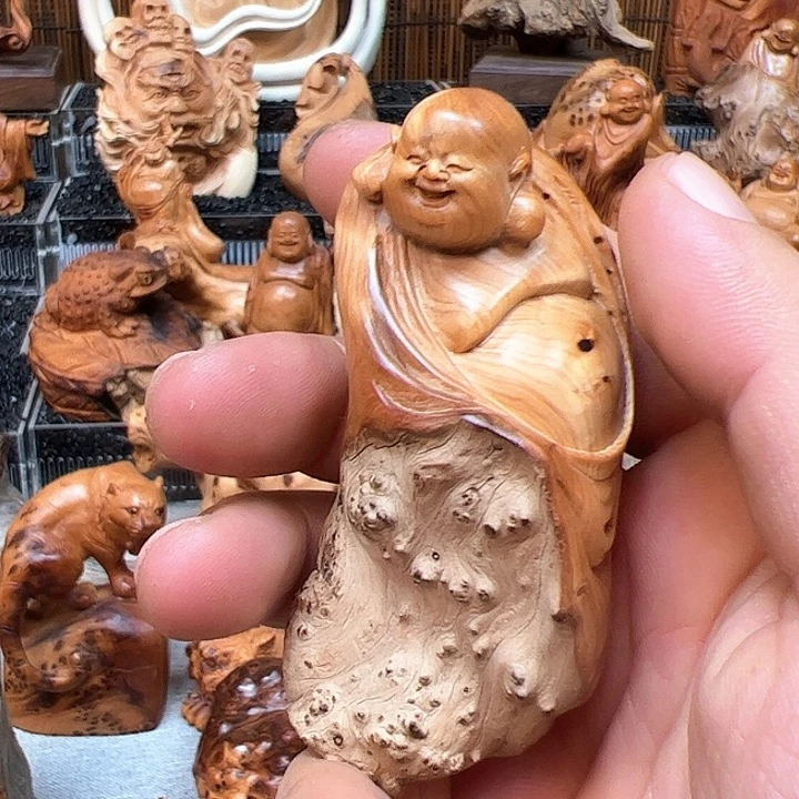 西***王柏木手把件的设计和制作