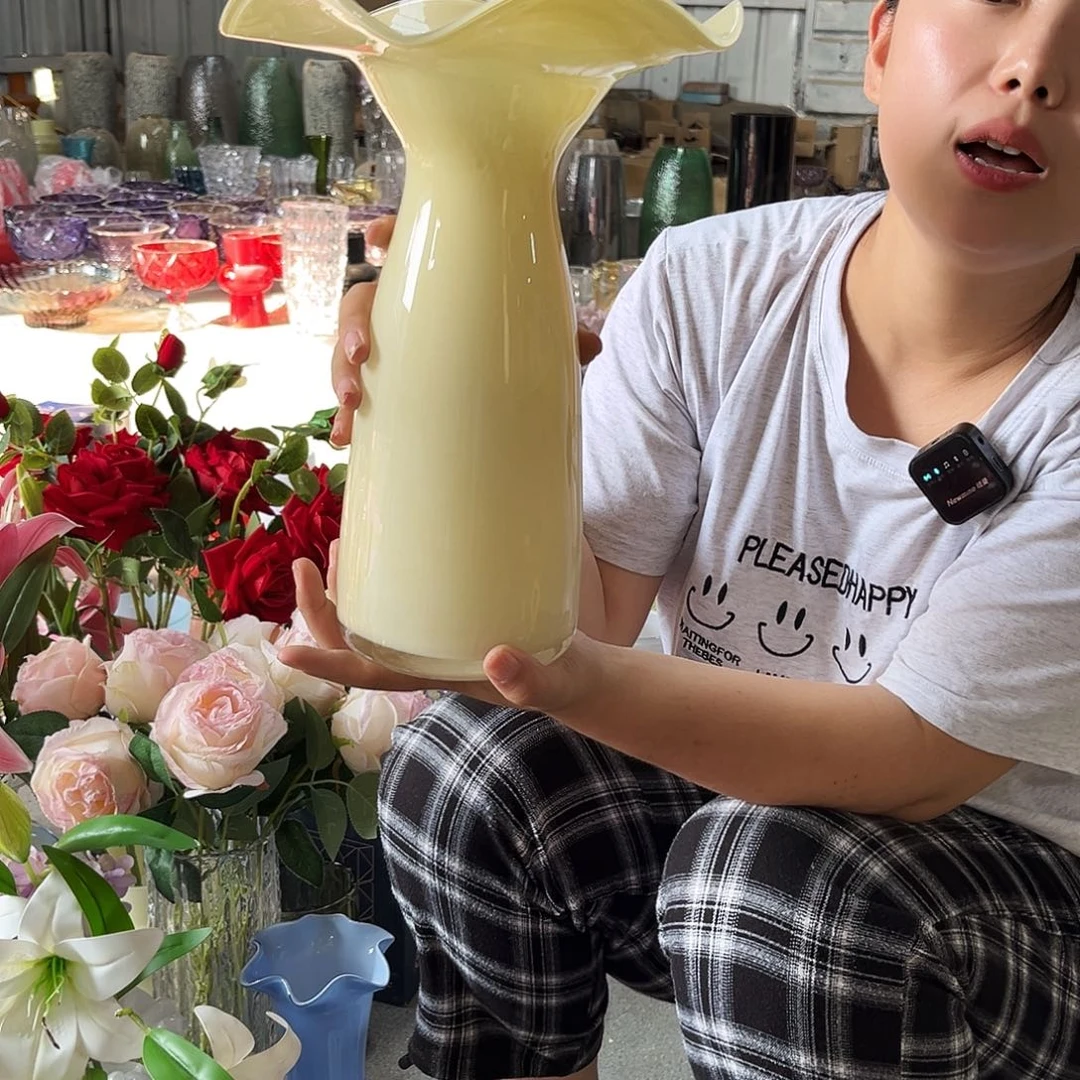 水晶花瓶玉色花辫口