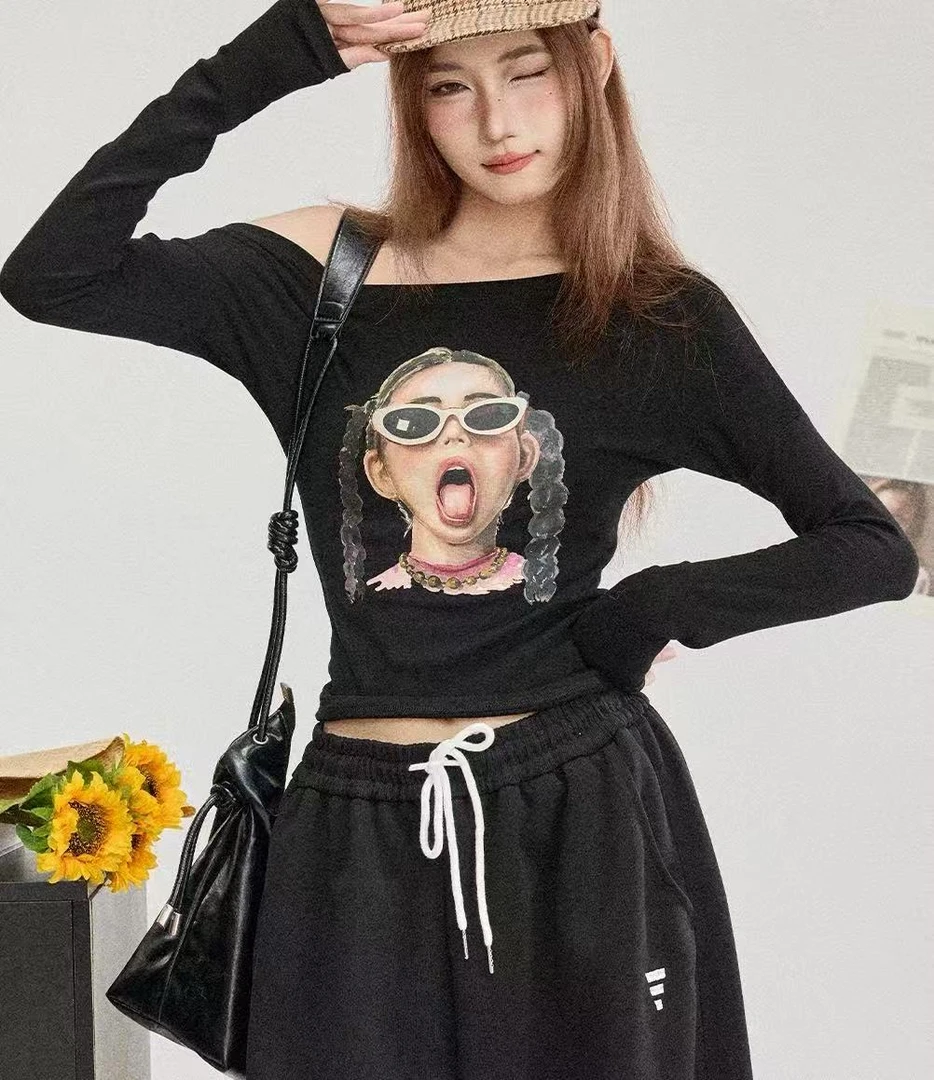 6163#2025新款时尚气质显瘦印花设计露肩长袖T恤