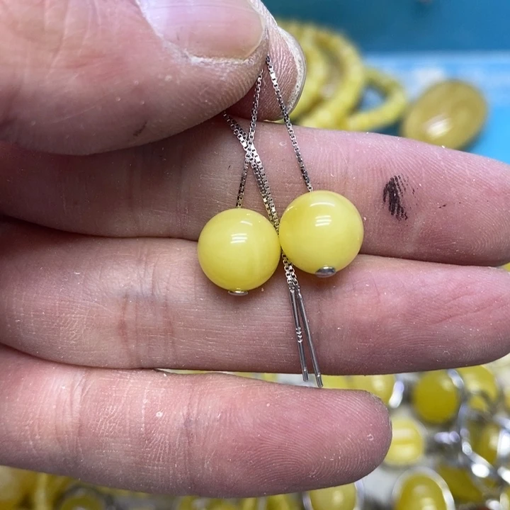 蜜蜡裸石银S925镶嵌耳坠