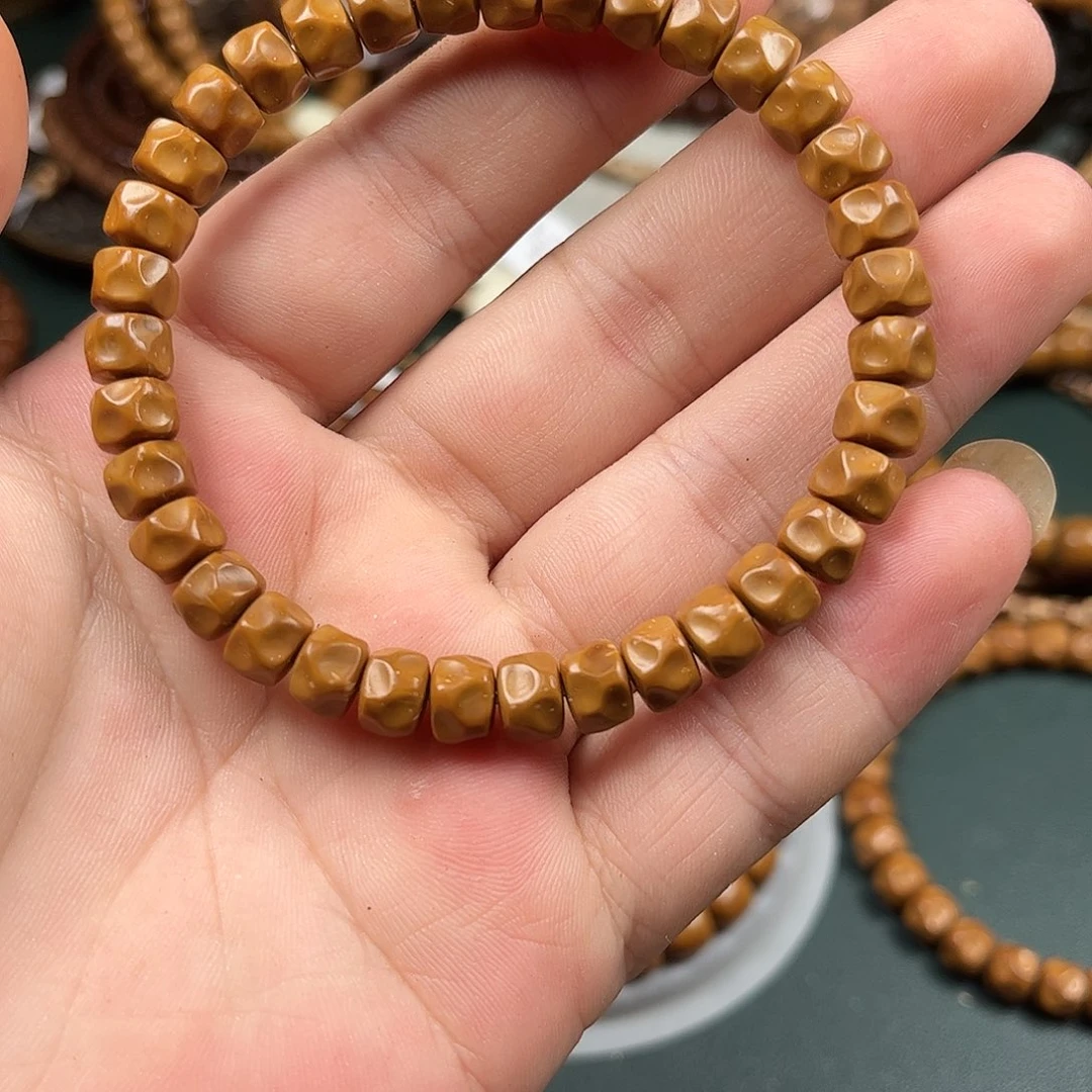 寒***房手串紫金鼠8.0纯肉手工无相