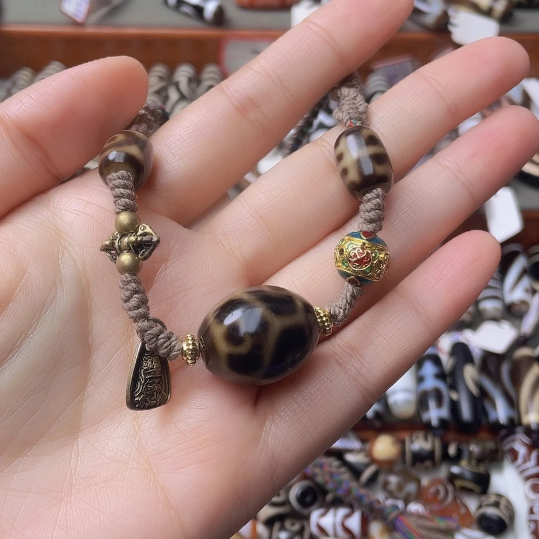 未镶嵌颈饰玛瑙/玉髓