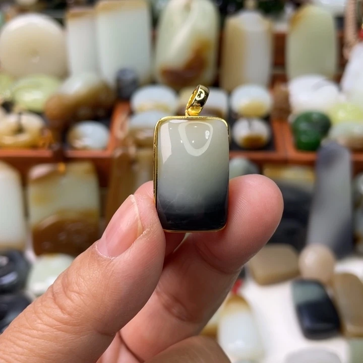 和田玉银S925镶嵌颈饰