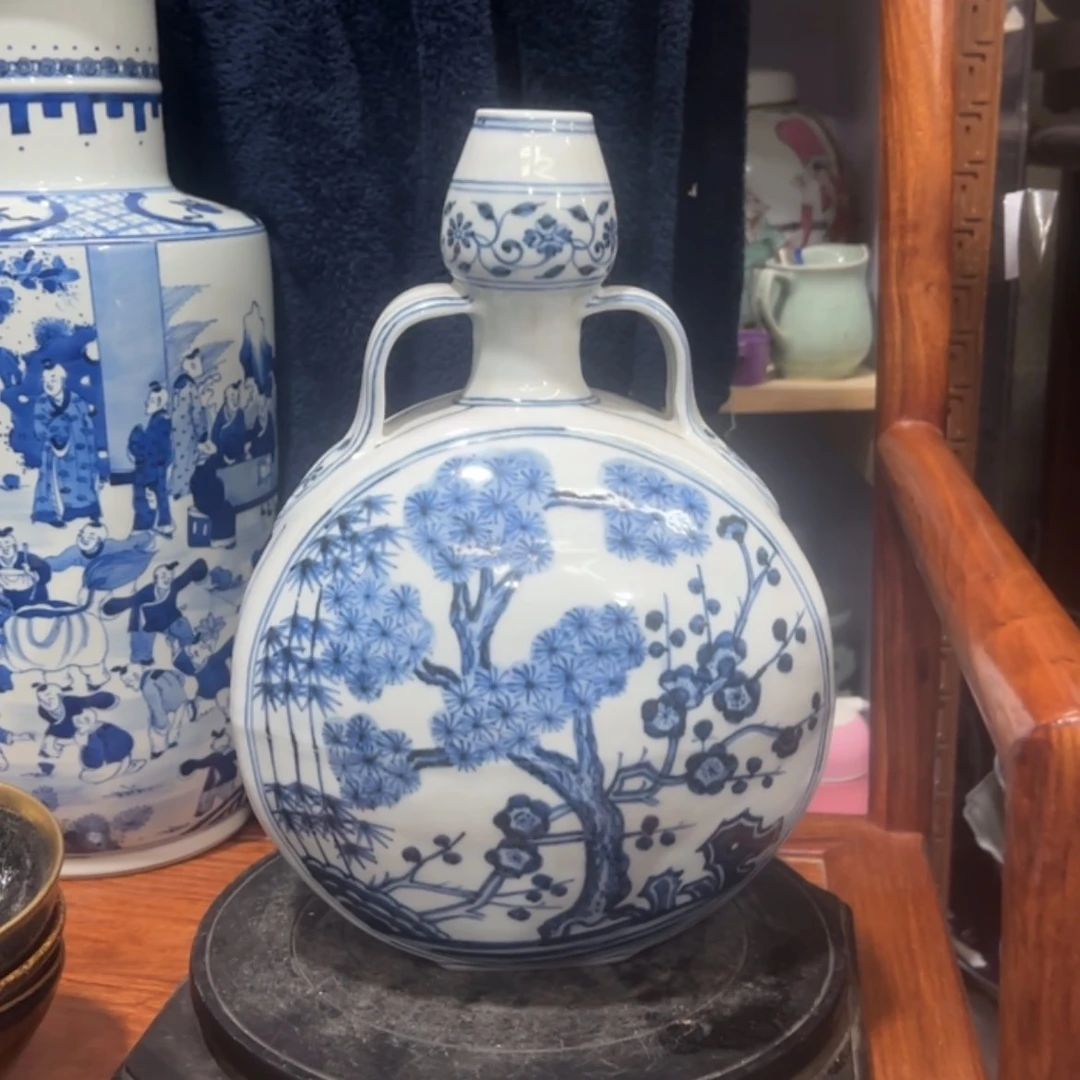 【闪购商品】青花抱月瓶松竹梅