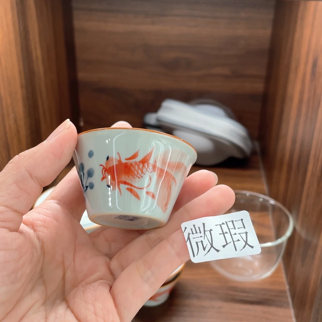 釉下手绘茶具微瑕