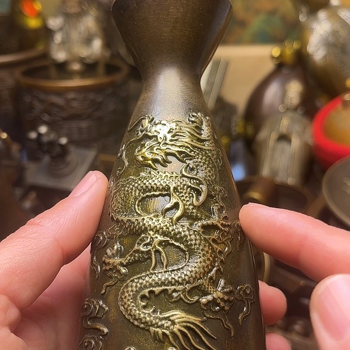 精美铜器批发档口