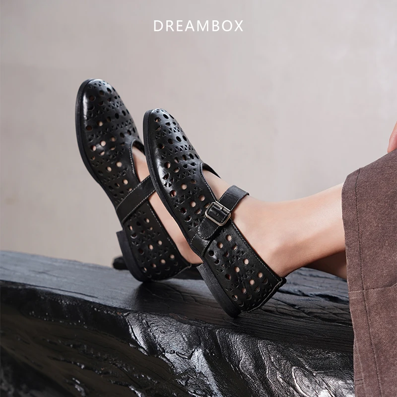 DREAMBOX钧博水洗马皮法式一字扣镂空玛丽珍女鞋透气百搭洞洞鞋