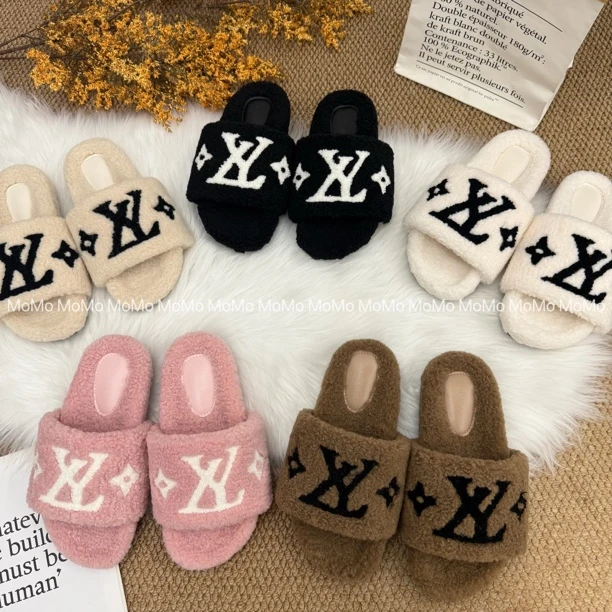 韩版刺绣字母毛毛拖鞋女外穿秋冬厚底软底一字拖居家保暖毛绒棉拖