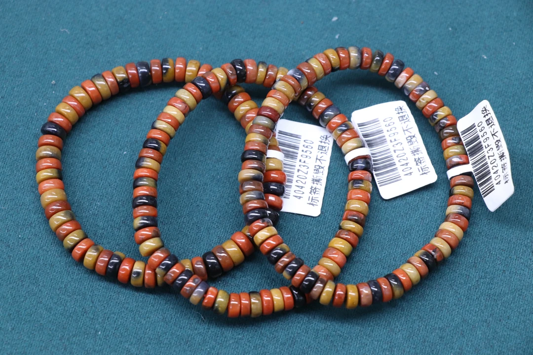 原矿无优化南红大山包黄绿皮包浆药片单圈6mm左右多样性发一条