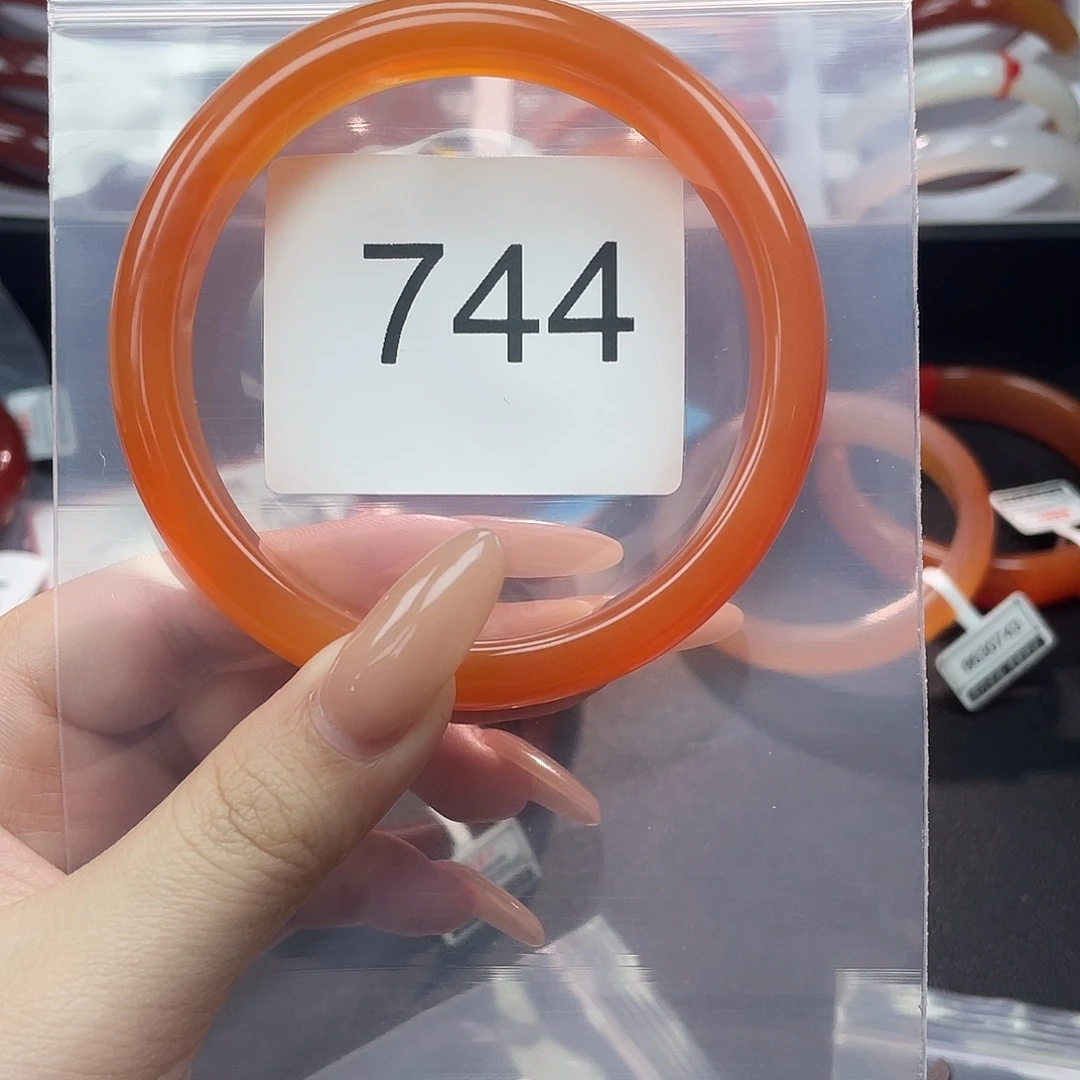 玛瑙/玉髓未镶嵌手镯63-C744